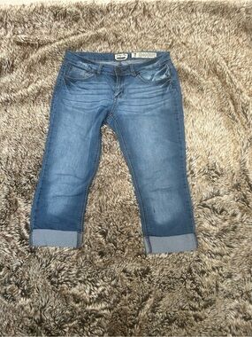 Indigo Rein Denim Cropped Ankle Jeans - Blue. Stretch jeans. Added measurements